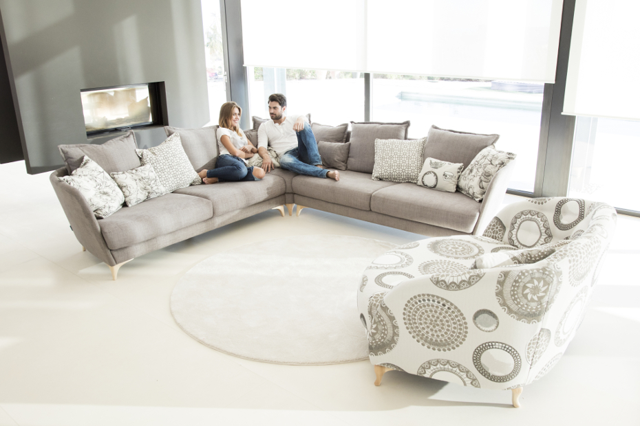 fama-nadine-modular-sofa