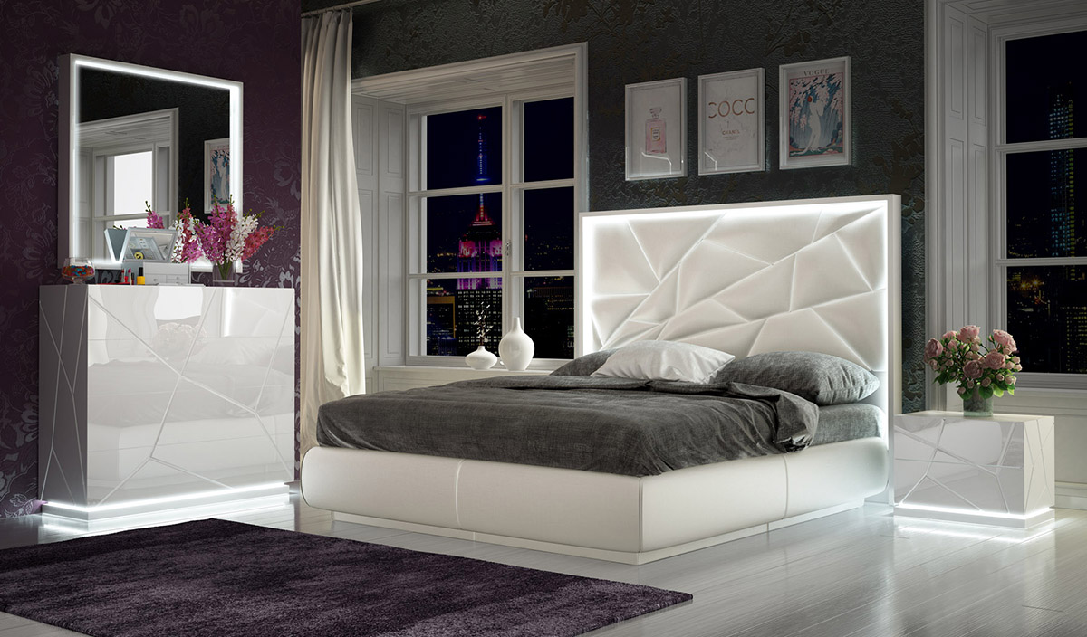 franco-furniture-avanty-bedroom
