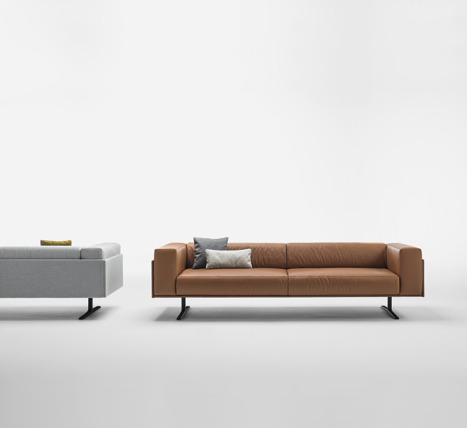 inclass-marcus-sofa-christophe-pillet