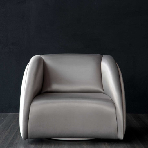 The FORTUNE armchair