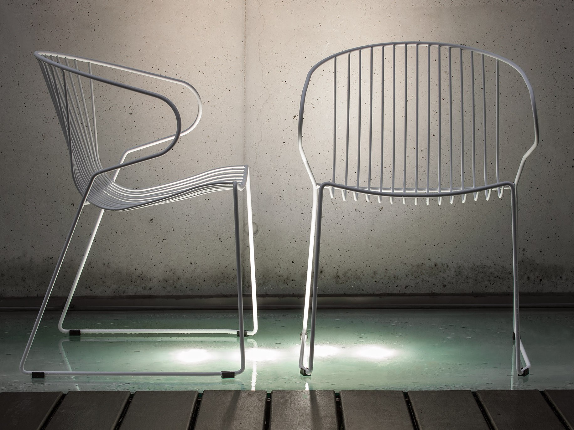 A light, refined design for indoor and outdoor use: the BOLONIA chair, iSi mar