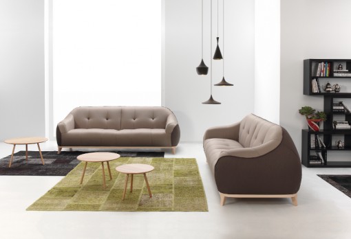 The CAMP sofa and the RUND coffee tables by BELTÀ
