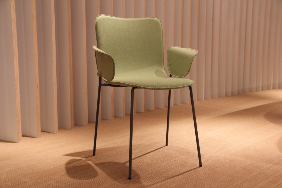 MIRO chair by Claesson Koivisto Rune for CAPDELL