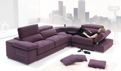 The EVELY modular sofa by PIEL CONFORT