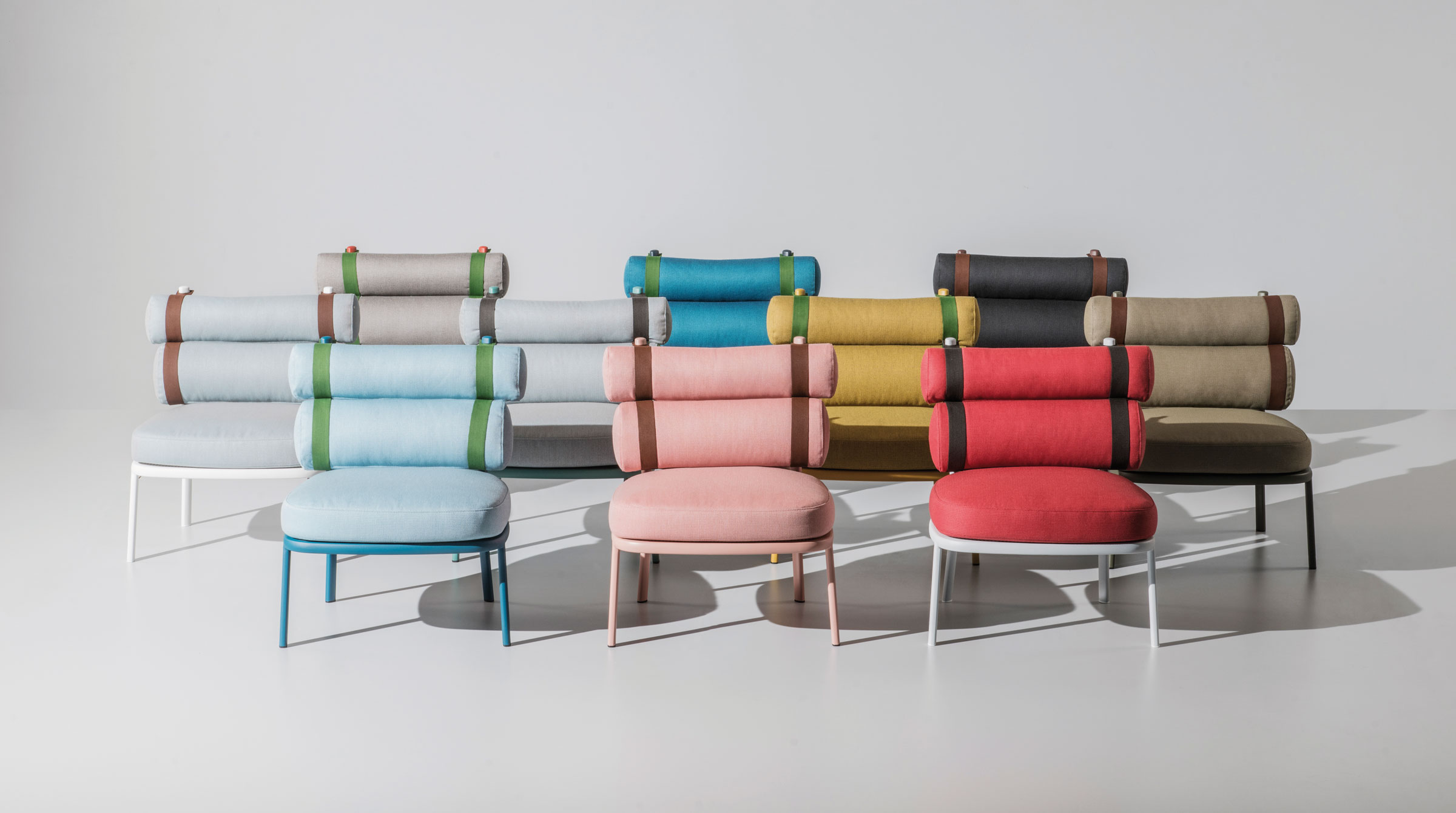 KETTAL ROLL chairs by Patricia Urquiola