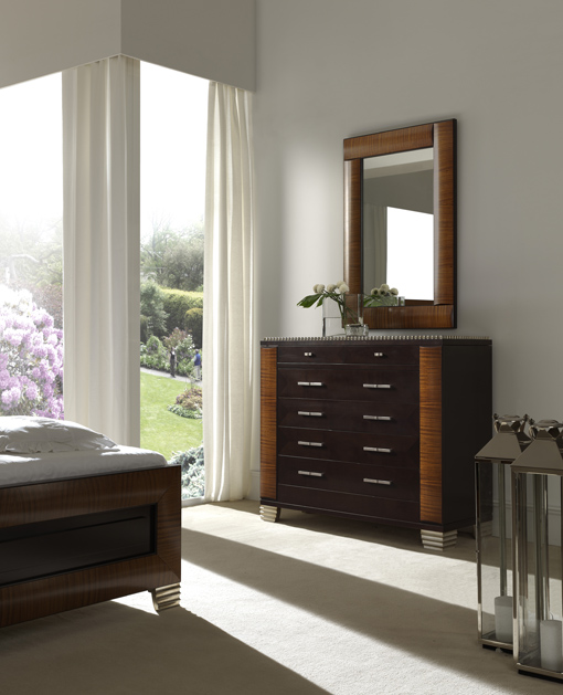 DECO bedroom furniture: chest-of-drawers and mirror