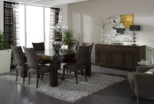 The EVEN dining room in a refined smoked oak finish