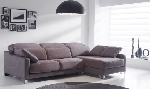 The NAYMA sofa