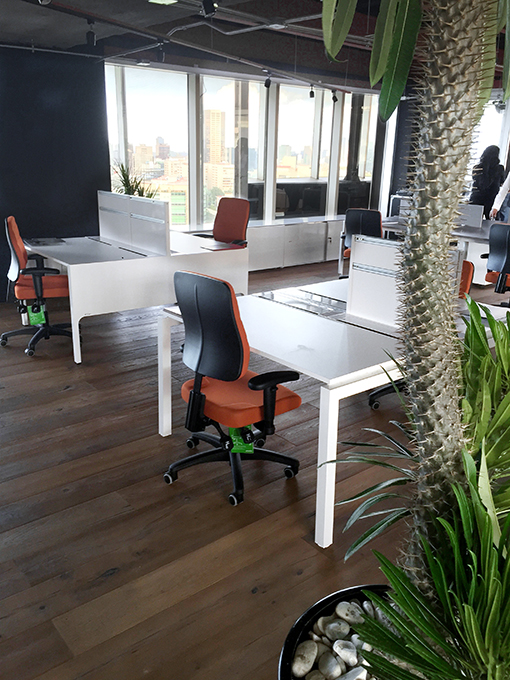 LANCE and NEXO office furniture collection, OFIFRAN