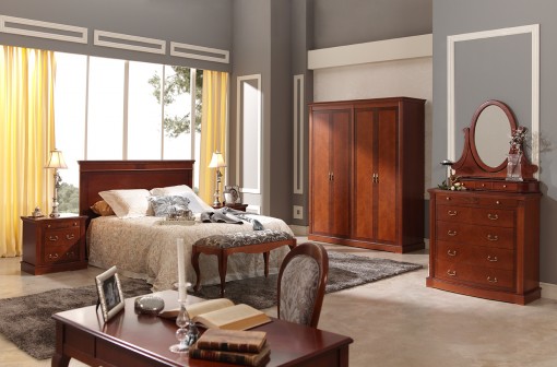 NEO CLASSIC bedroom with writing desk by PANAMAR