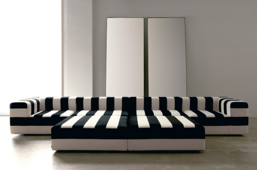 The CUBIC sofa, one of the most successful designs of the brand PAU DESIGN