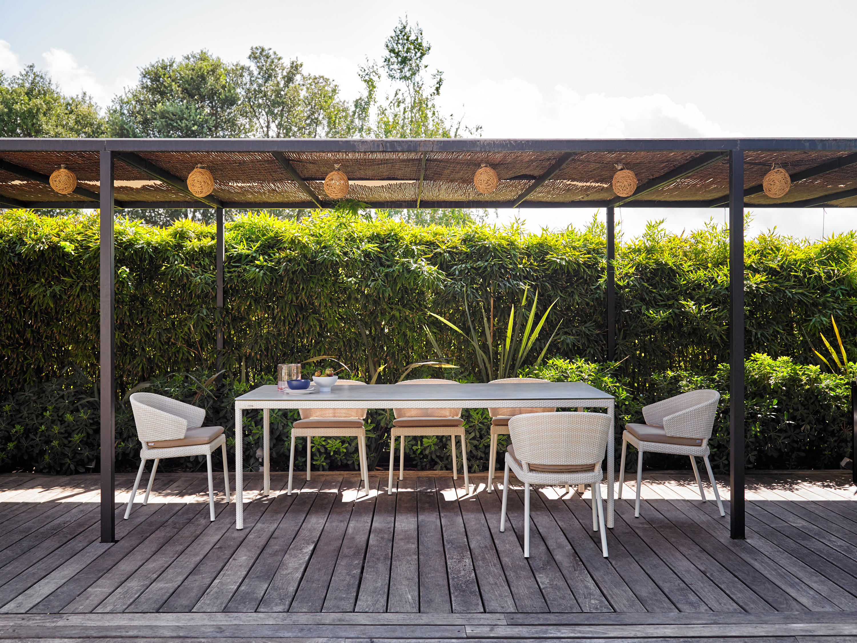 point-fennec-outdoor-dining-set