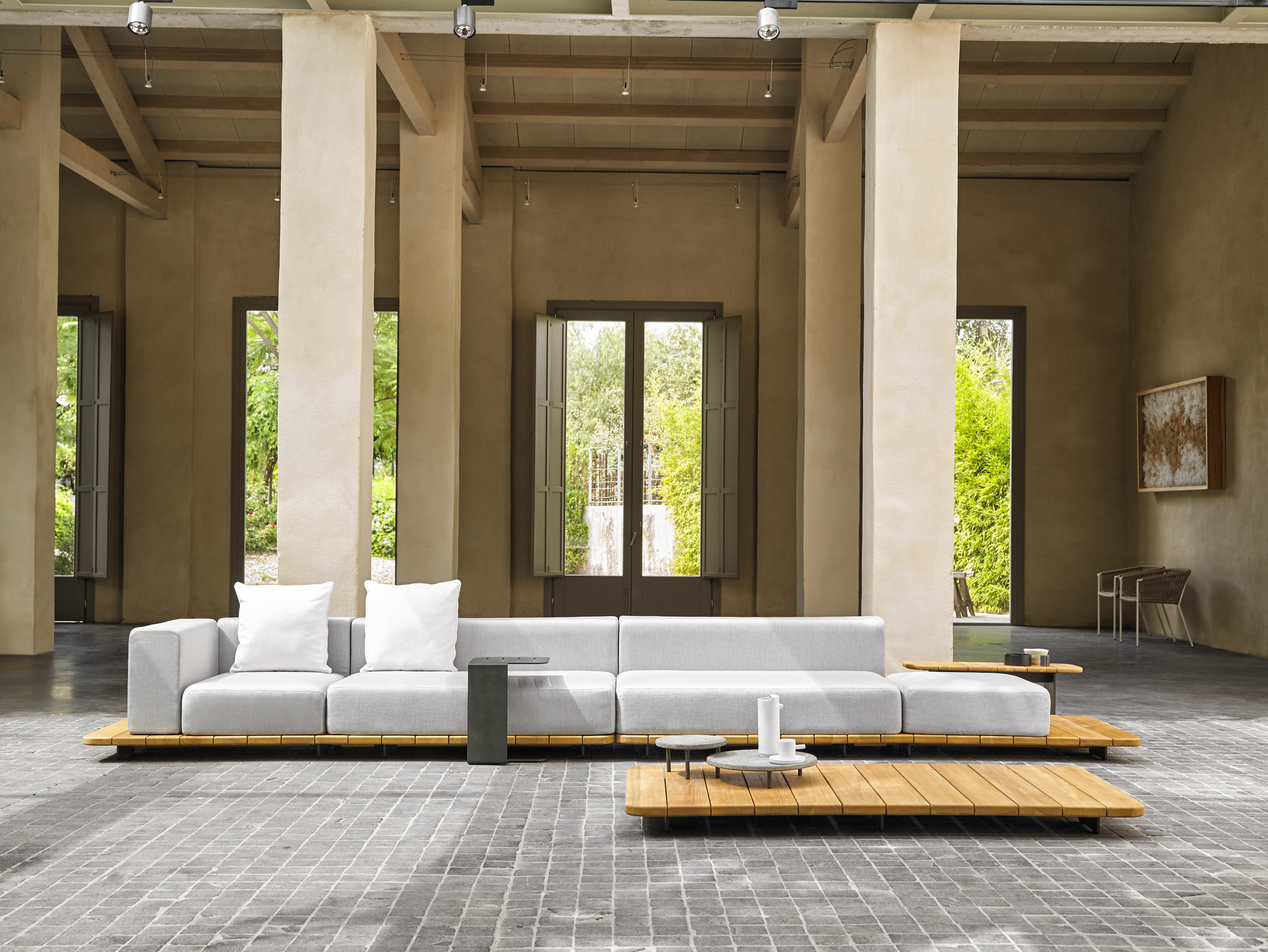 point-pal-outdoor-lounge-furniture