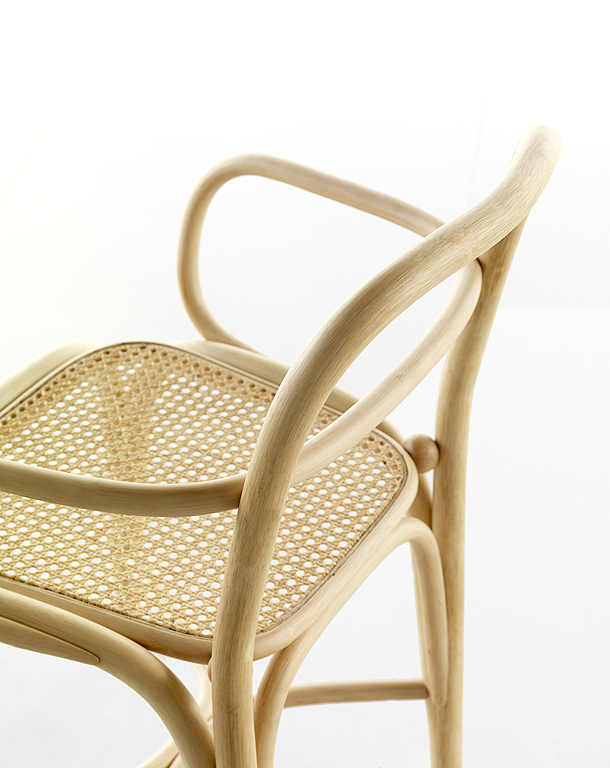 FONTAL chair by Óscar Tusquets for EXPORMIM