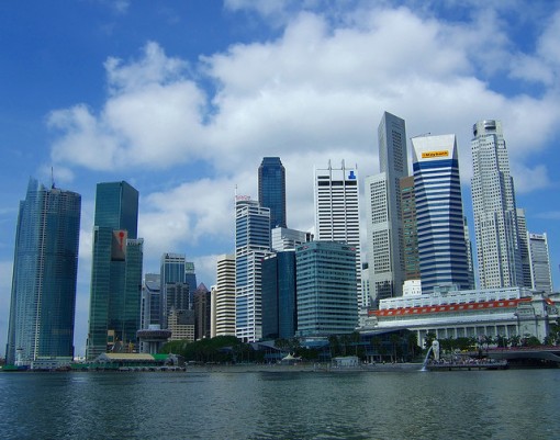 singapore: singapore skyline