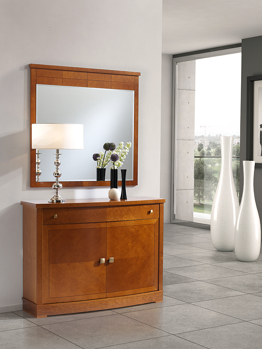 Contemporary hallway furniture for pleasant yet comfortable ambiences: shoe cabinet model 109.120 and mirror model 323.000