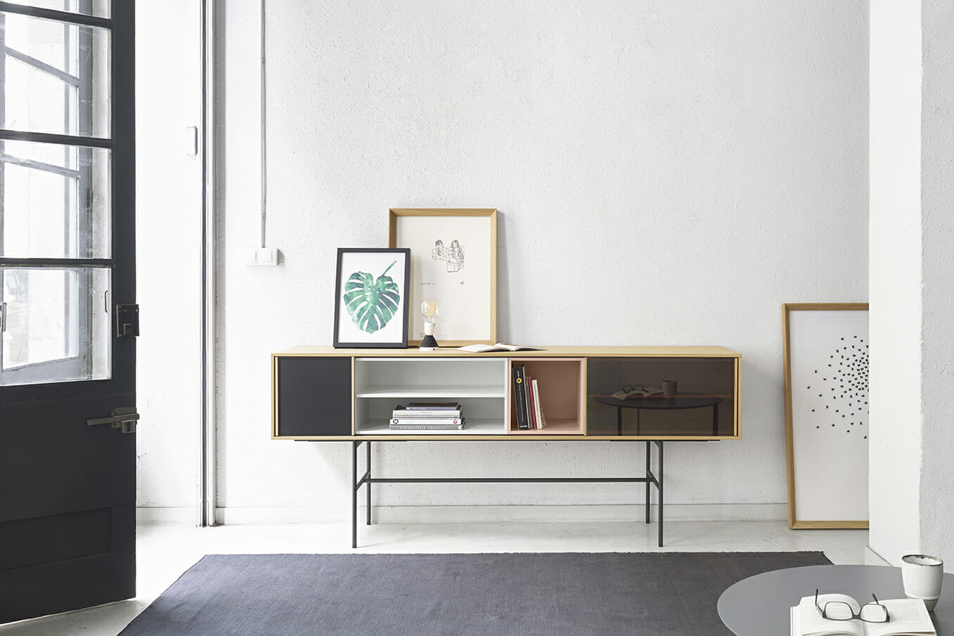 treku-aura-sideboard