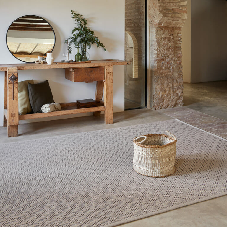 rols-carpets-maya-rhombus-rug