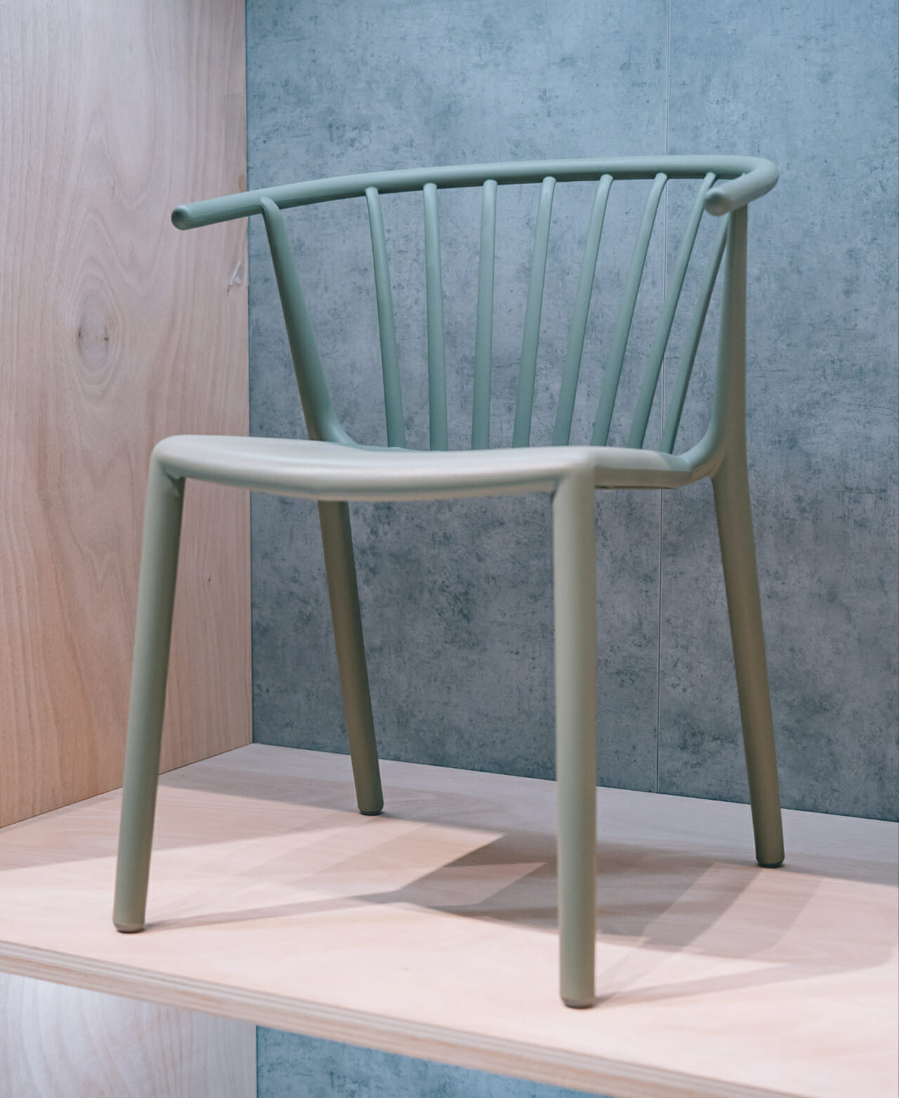 resol-woody-chair