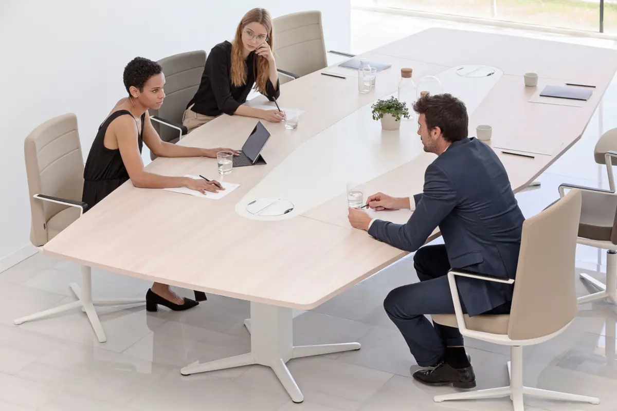 37421-37420-power-office-tables-system