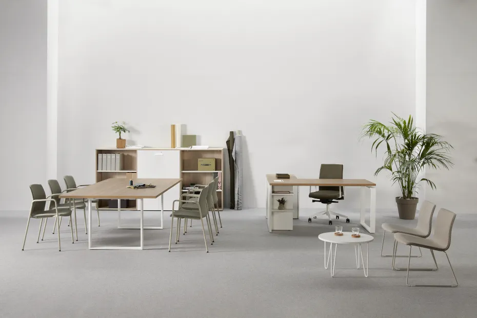 64040-64038-kabi-chair