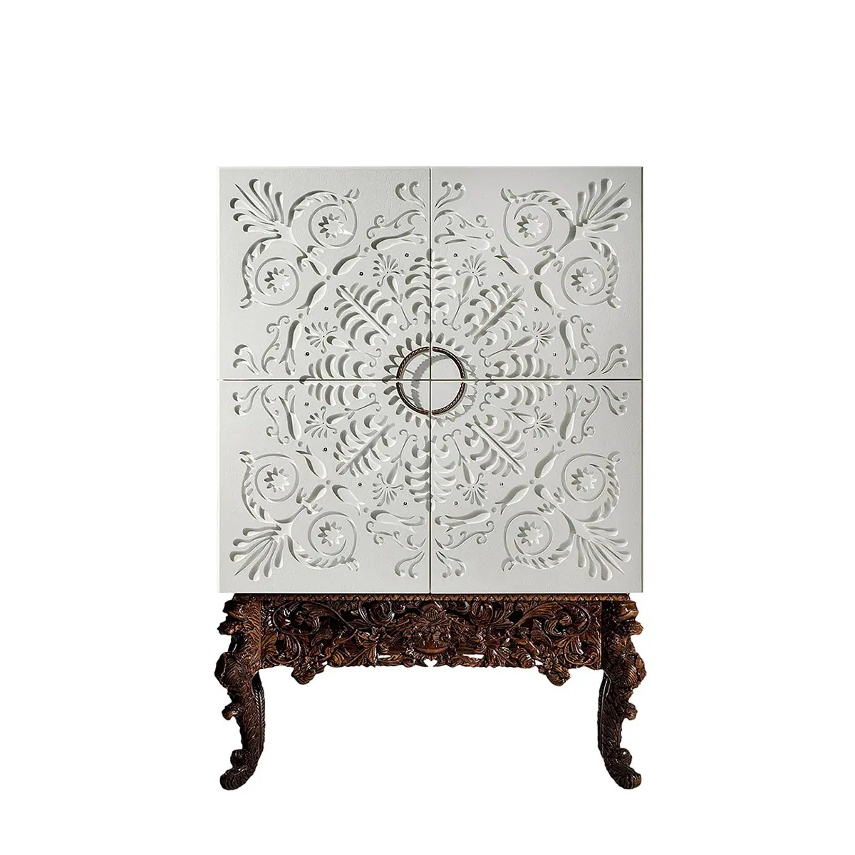 76902-76901-alexandra