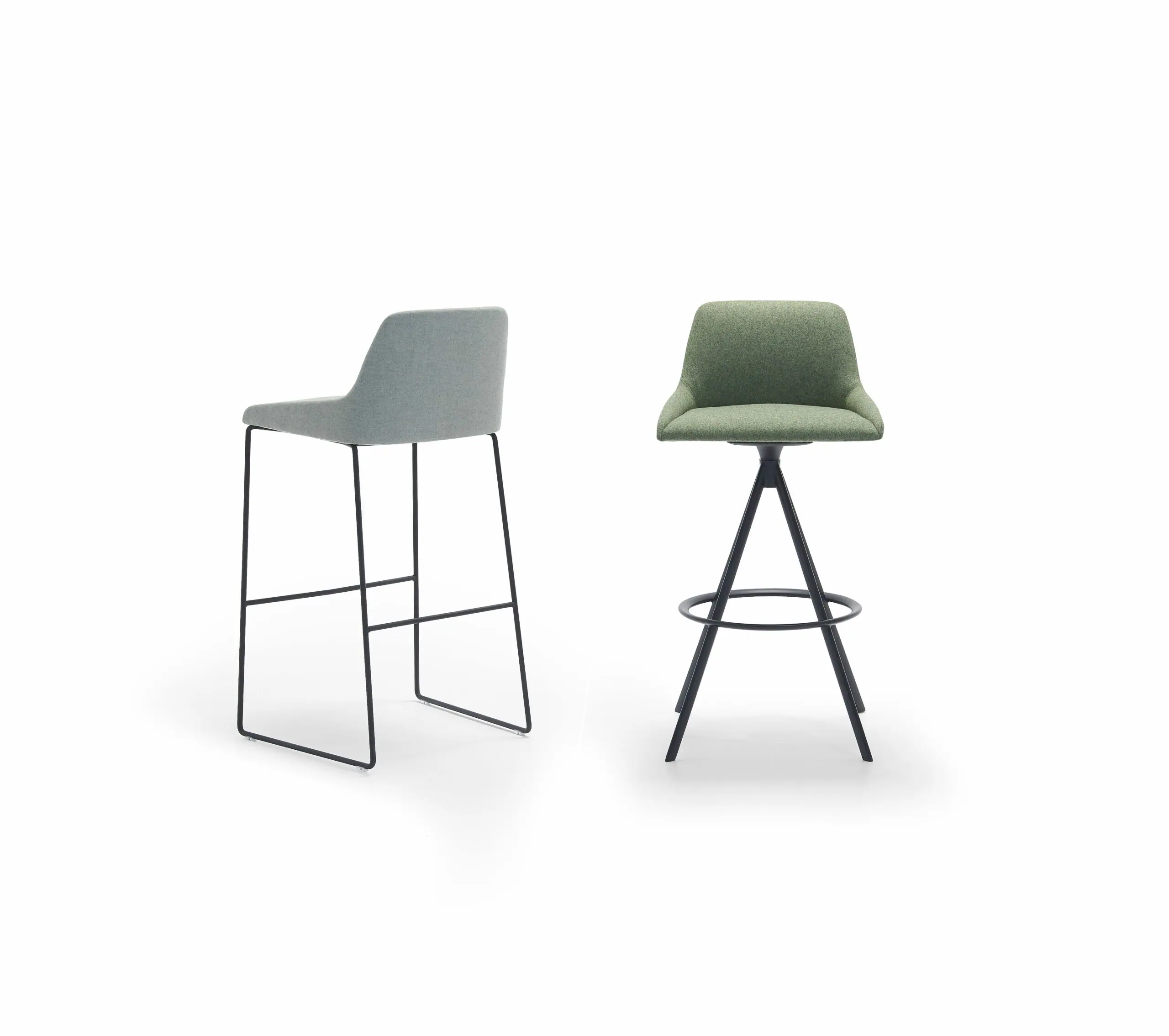 53572-53571-alya-stool
