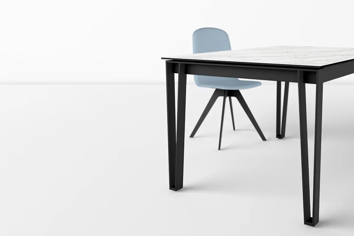 74643-74642-osaka-table