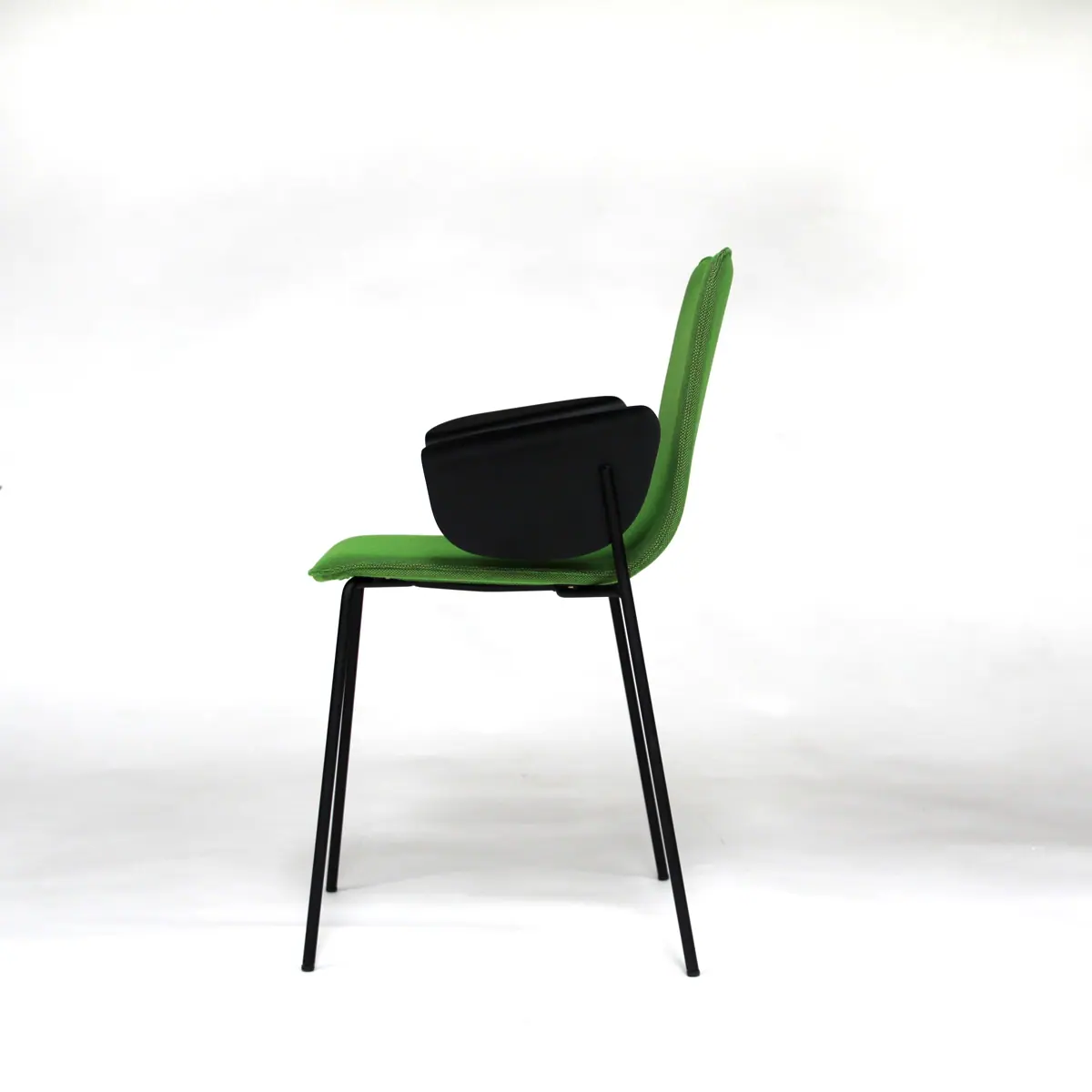 22784-22781-miro-chair-armchair