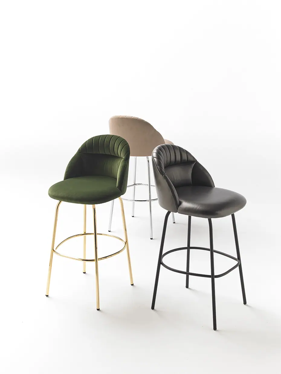 56259-39166-cricket-chairs