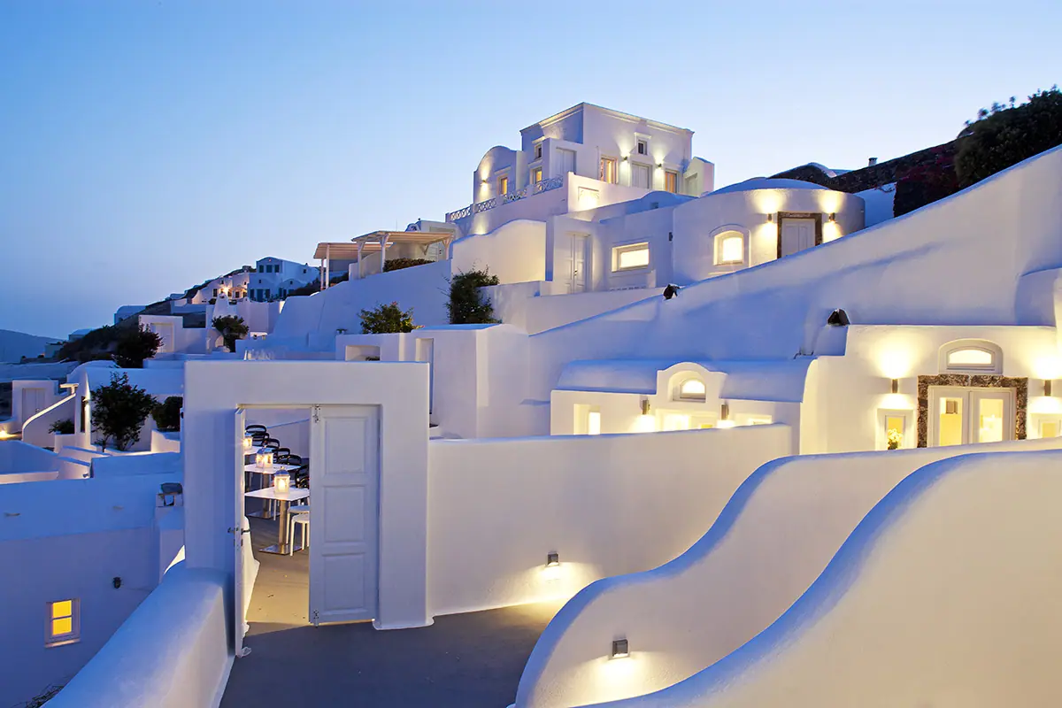 61189-61187-canaves-oia-suites-hotel