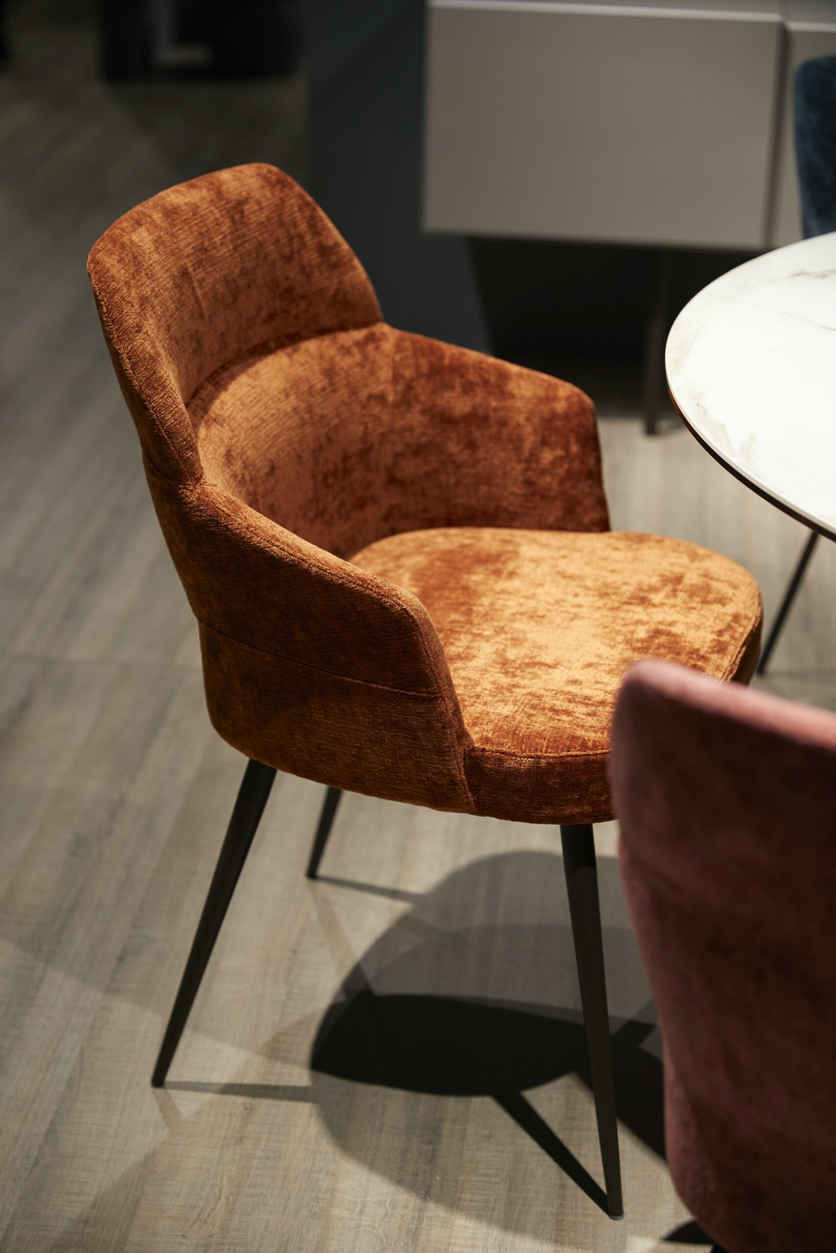 54938-53252-nubo-armchair