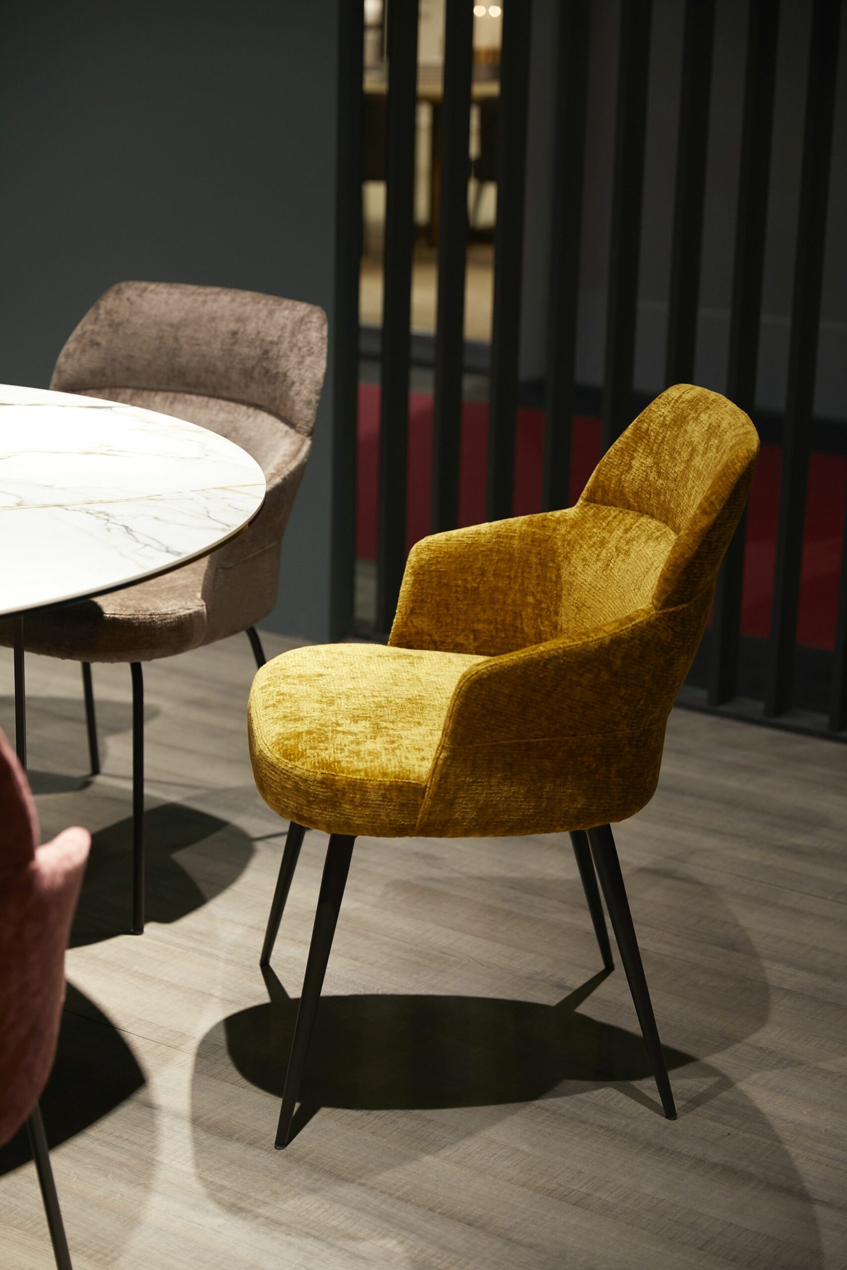 54939-53252-nubo-armchair
