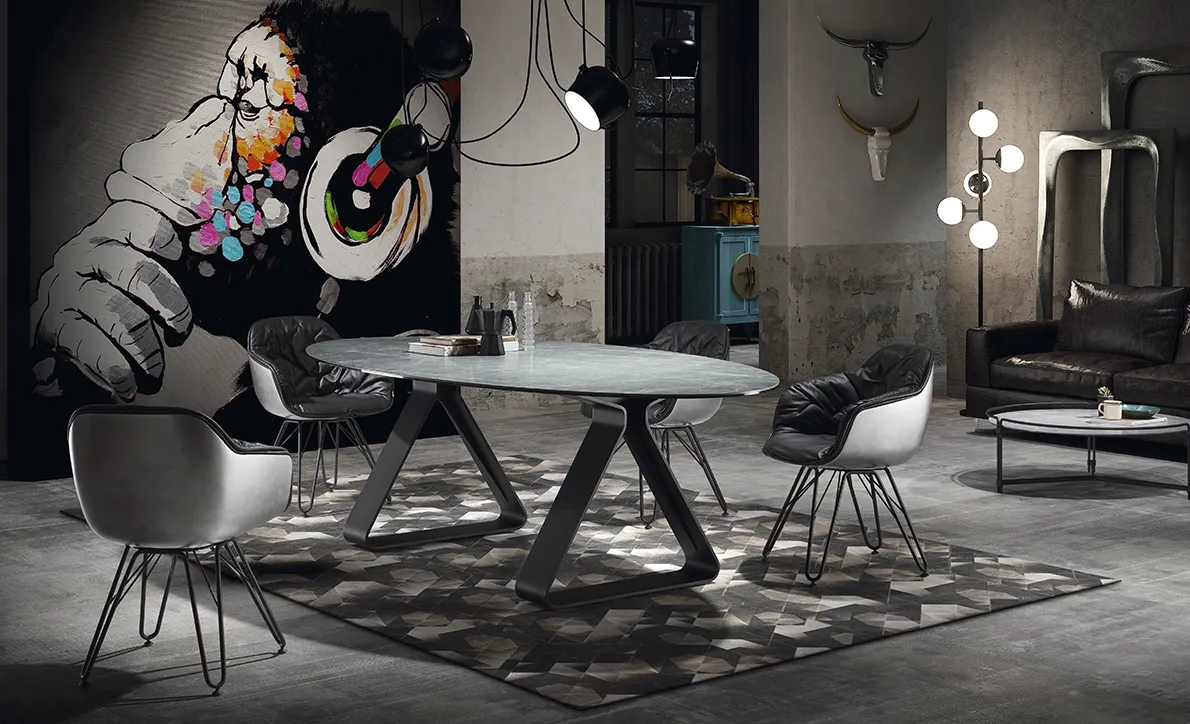 38439-26724-stay-table