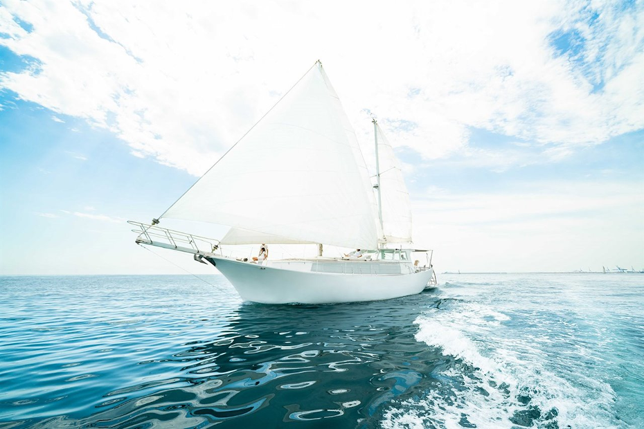 67243-67241-topaz-of-braye-sailboat