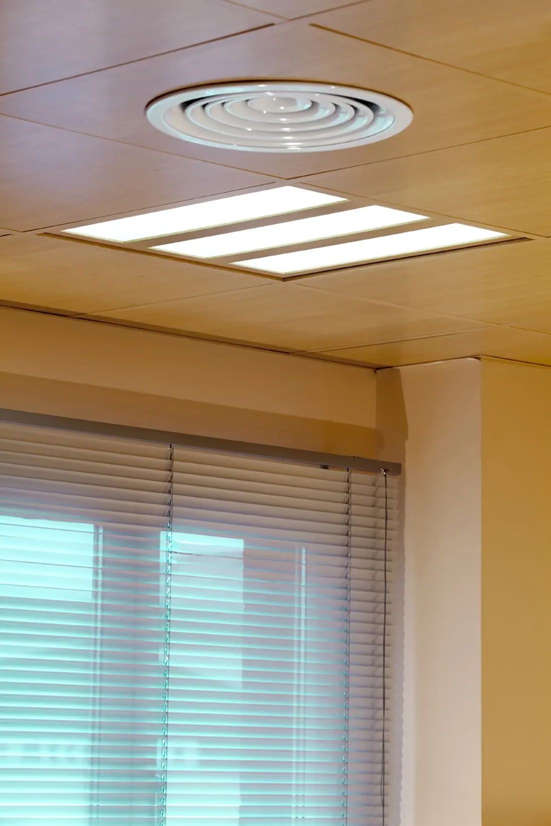 36759-36753-idealight-lm3