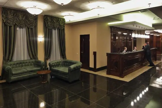 12557-12556-menorah-hotel