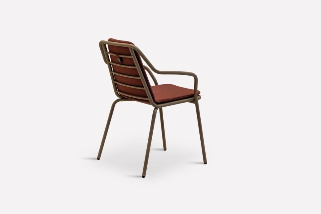musola-sorell-chair-with-arms