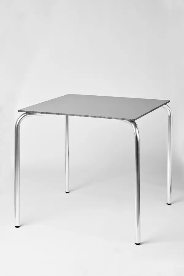 69693-69692-alza-table