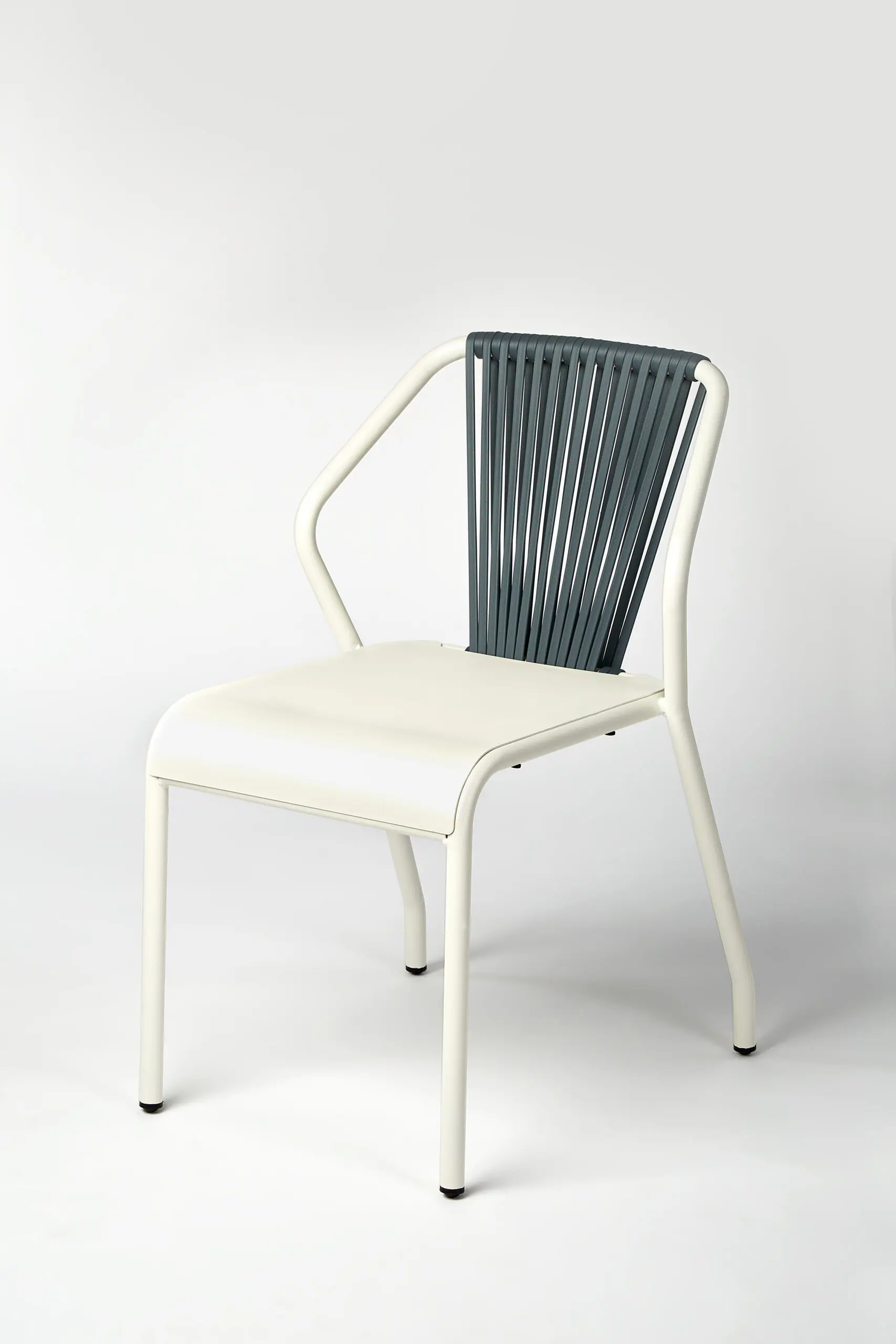 69298-69214-duna-lounge-chair