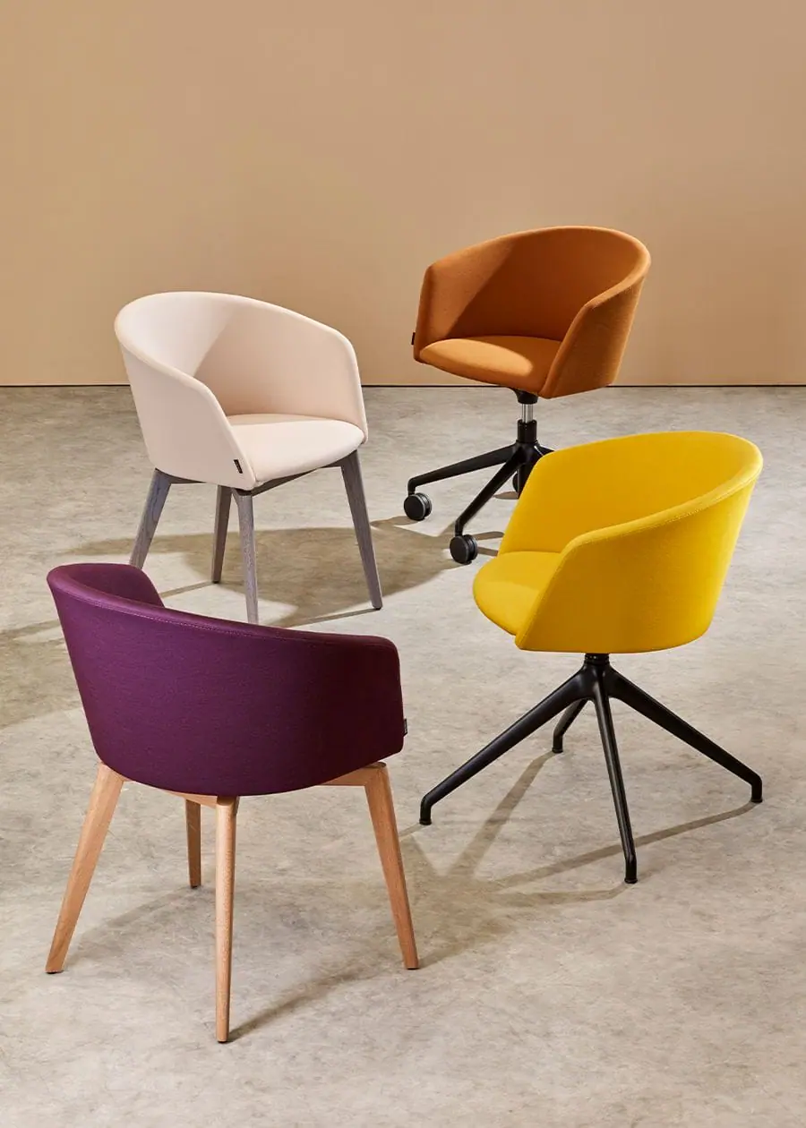 capdell-moon-chair-01