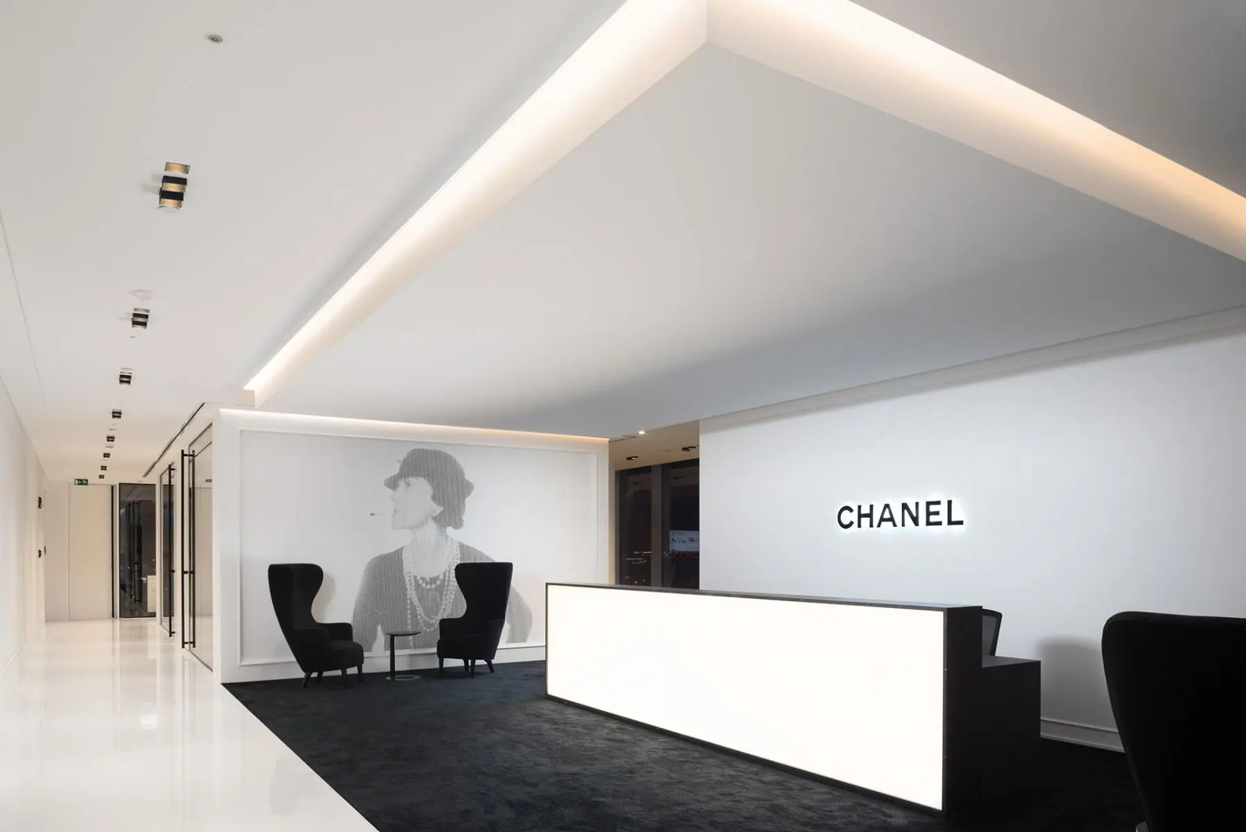 39081-39072-chanel-offices
