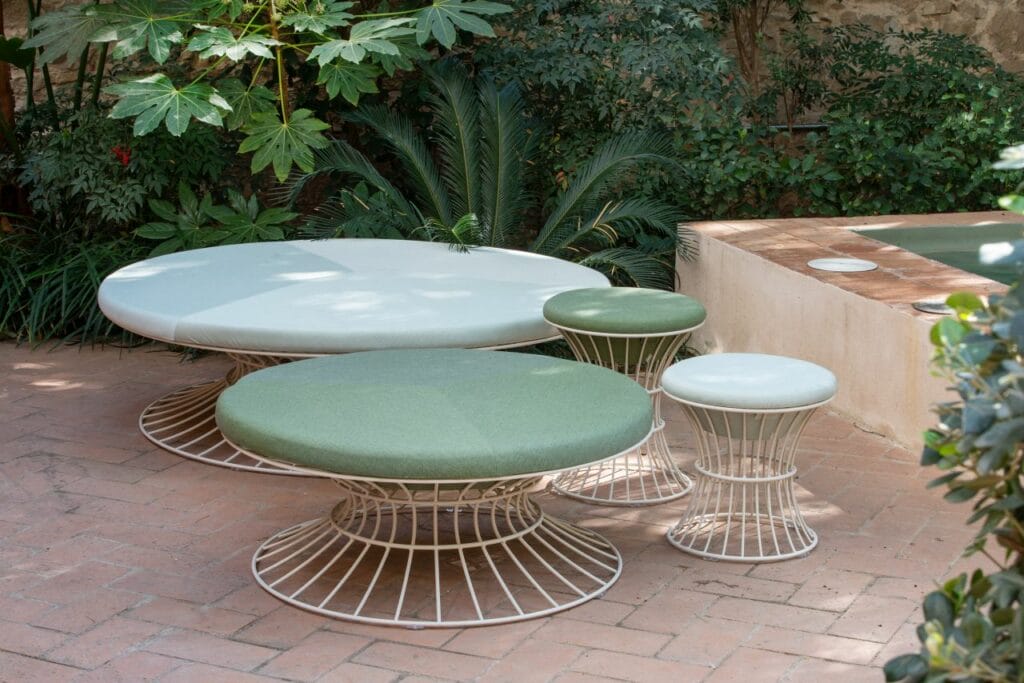 BOLONIA Poufs | iSiMAR