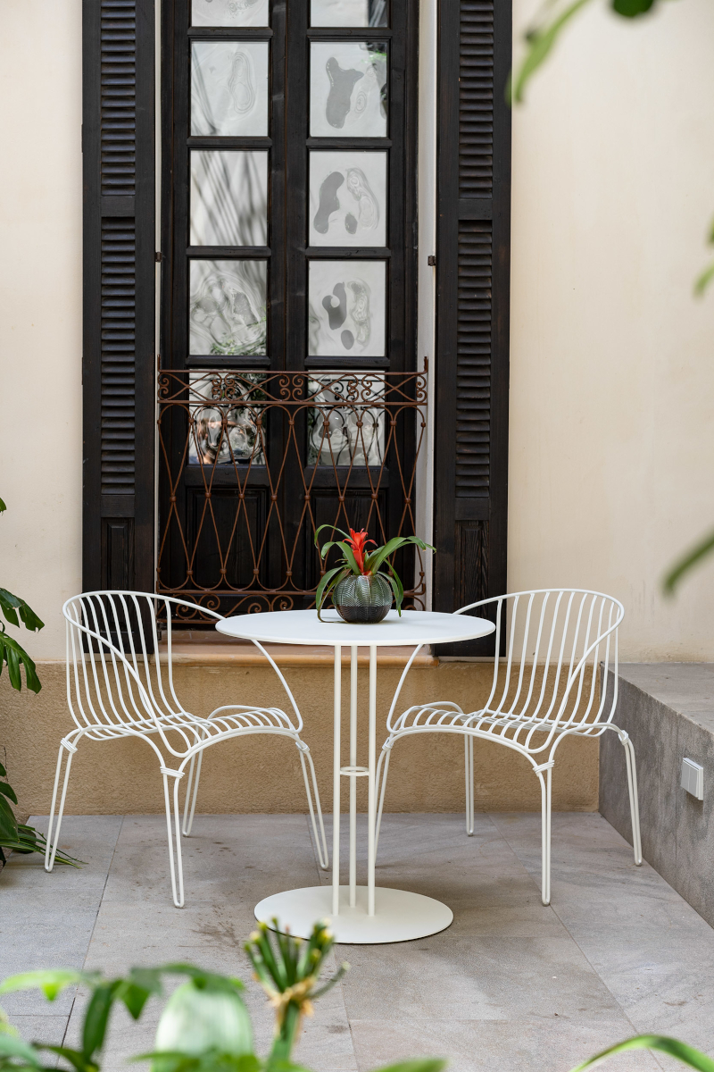65413-65399-colonial-outdoor-lounge-furniture
