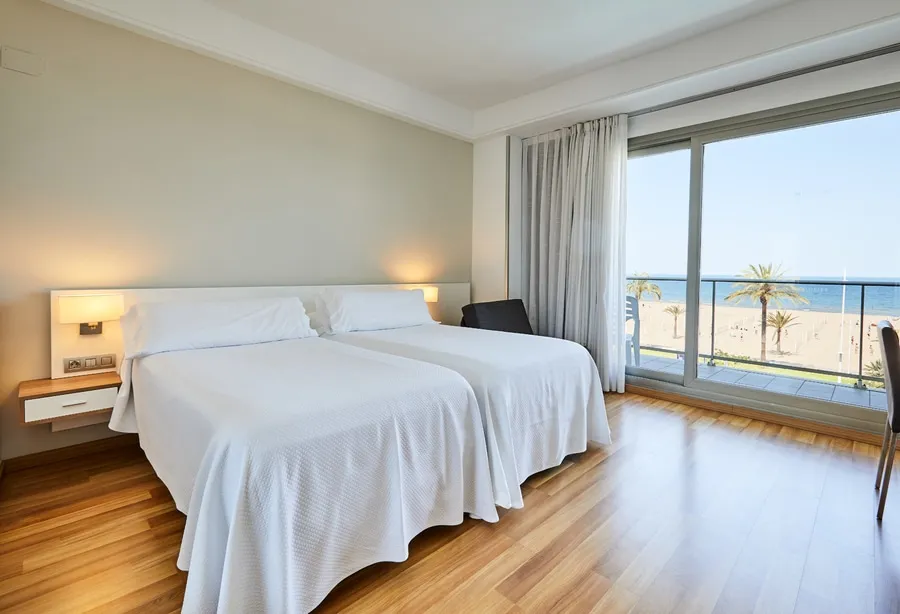 34536-34528-rh-bayren-hotel