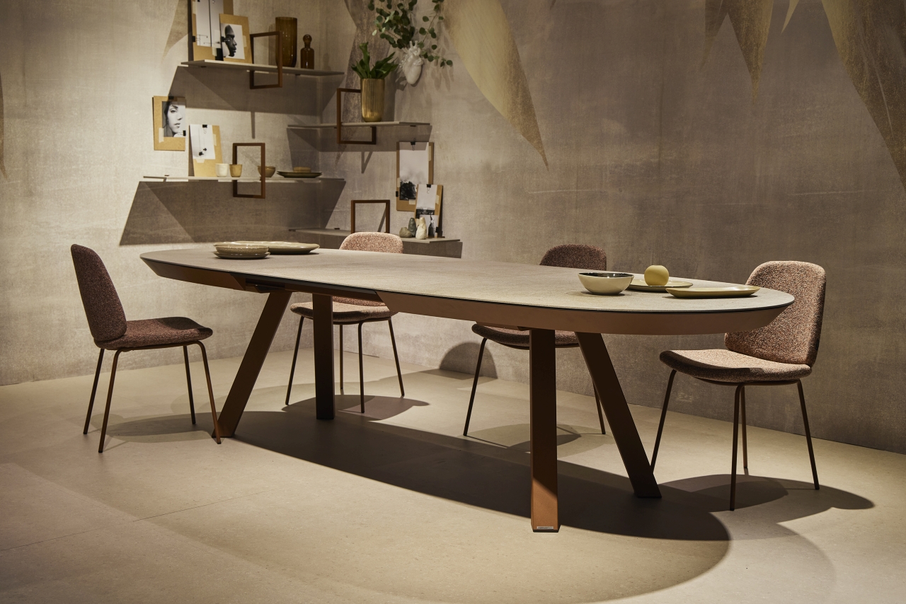 mobliberica-esla-table_02