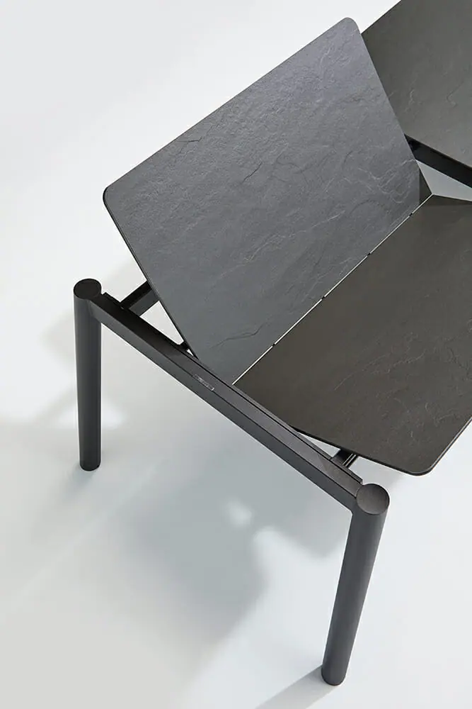 53818-26689-koln-chairs-table