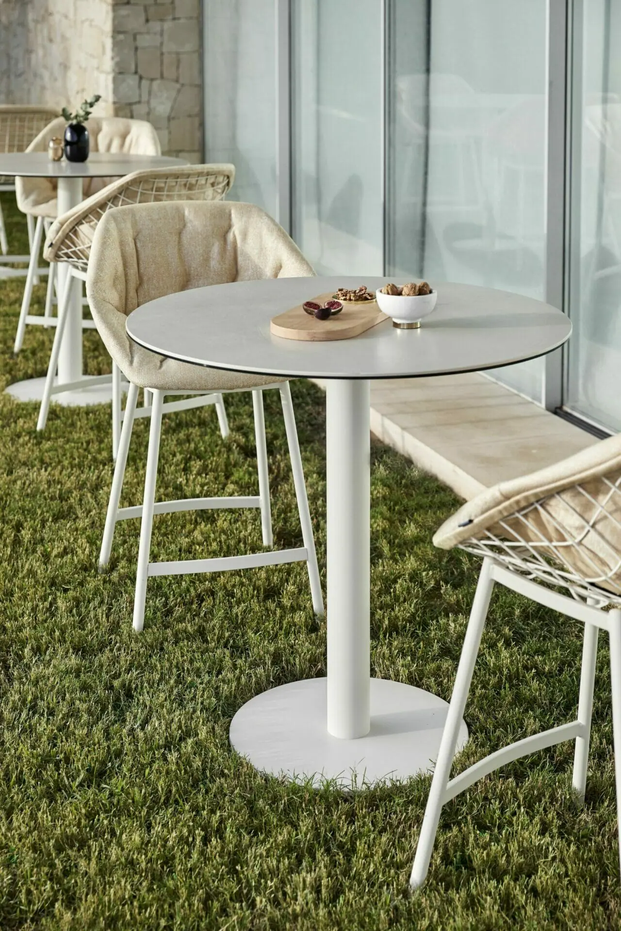 55057-38380-lemon-outdoor-tables
