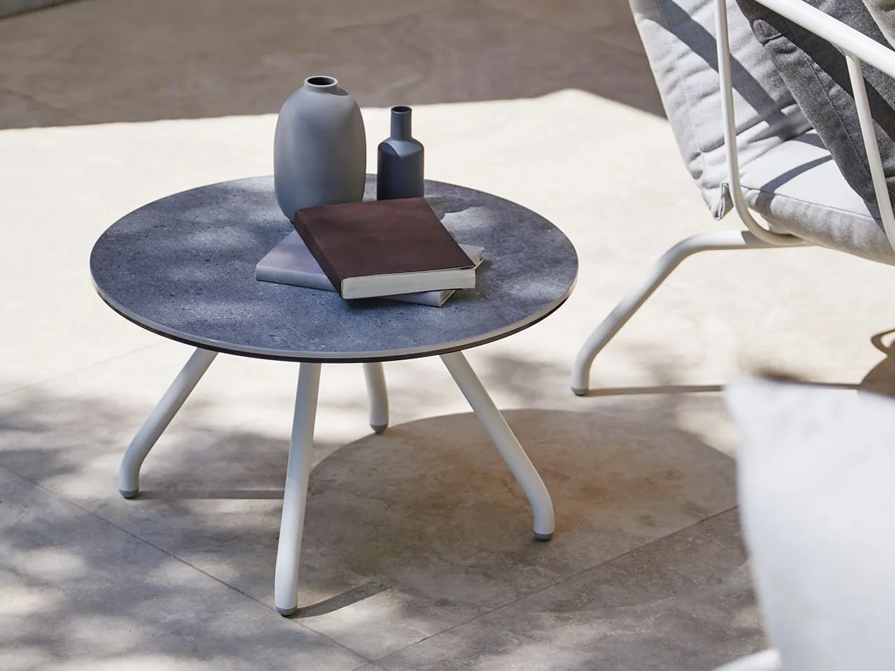 55091-55086-nansa-coffee-table