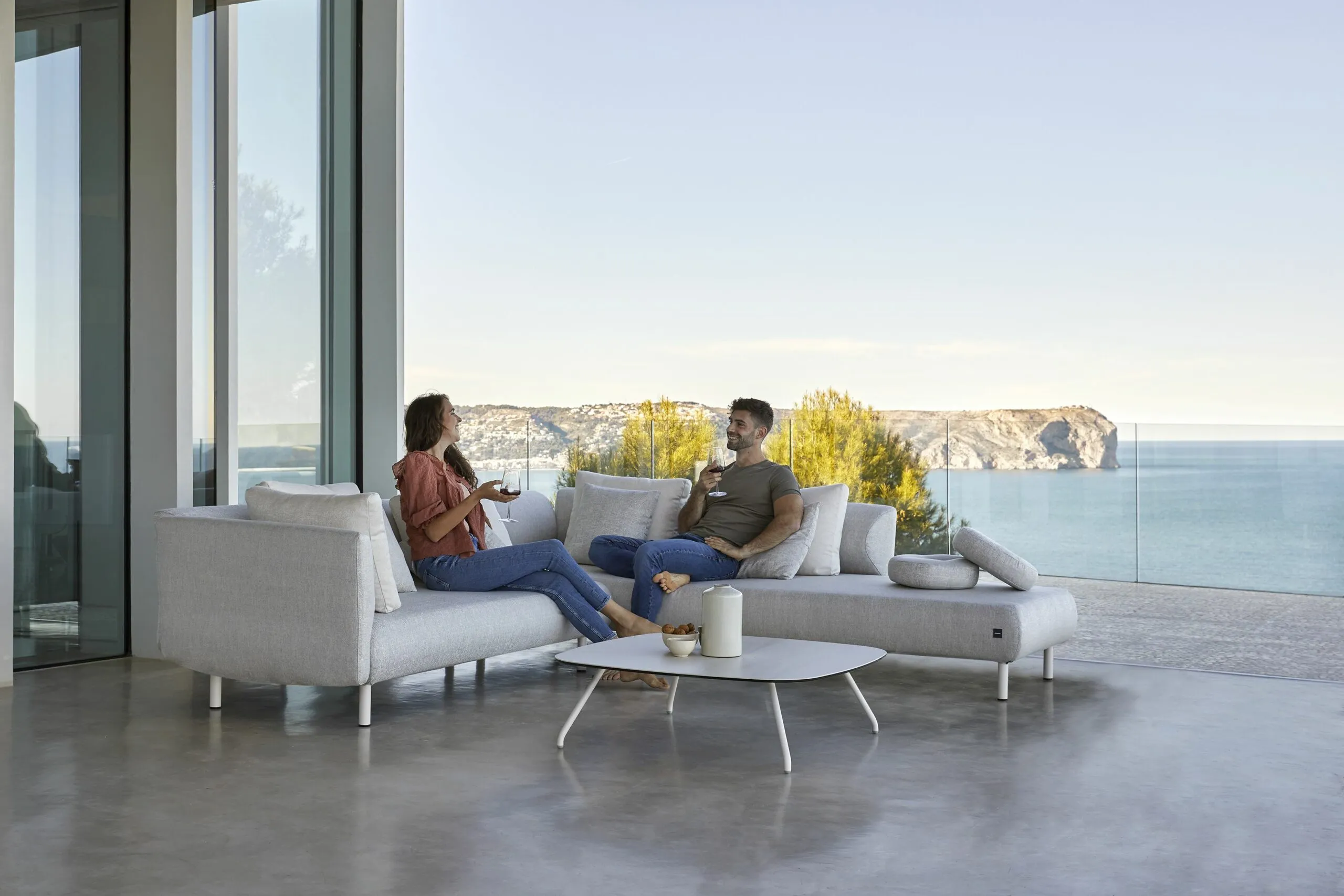 55095-55086-nansa-coffee-table
